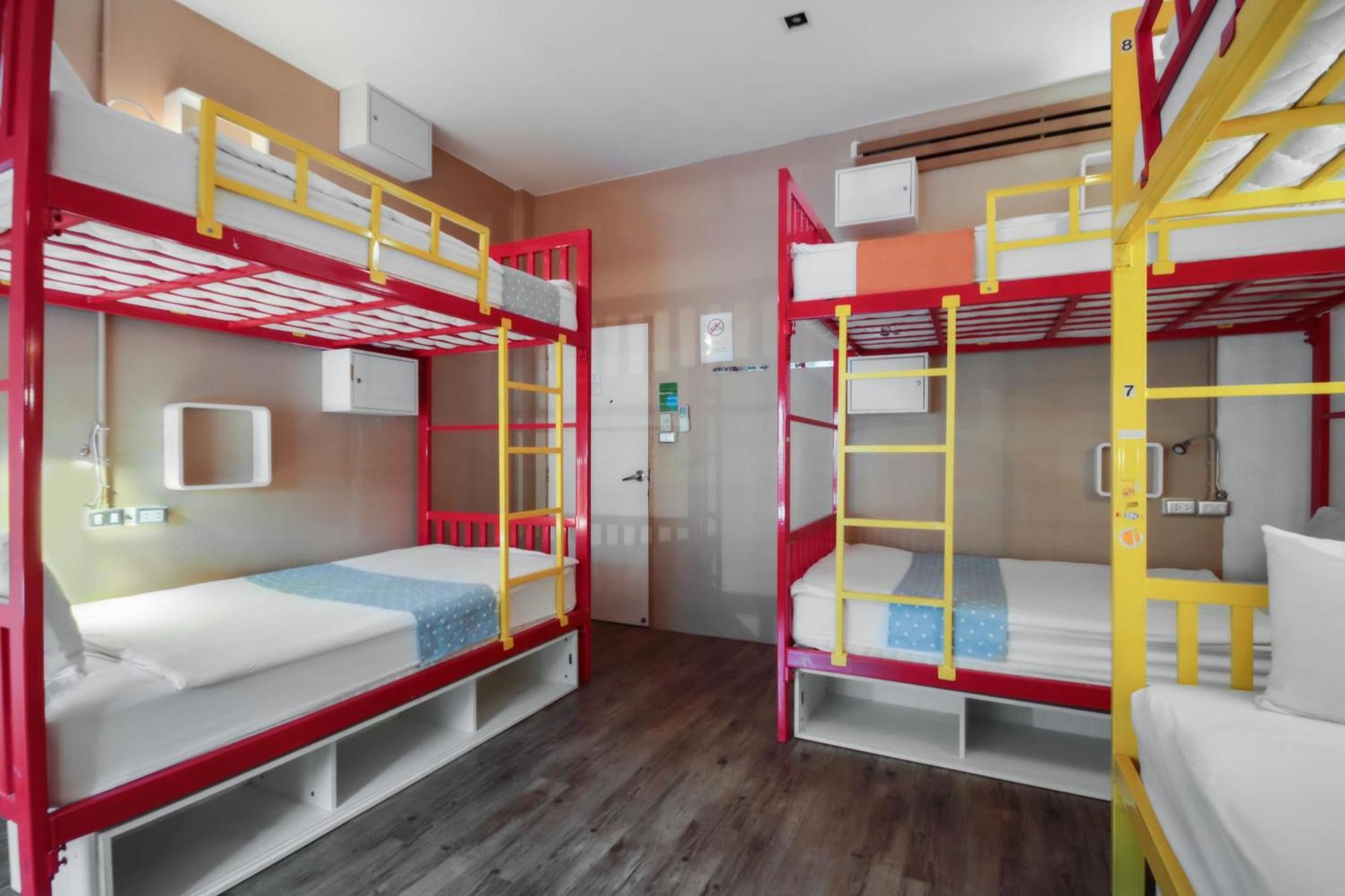 Oyo 1074 Fin Hostel Kata-part Kültér fotó