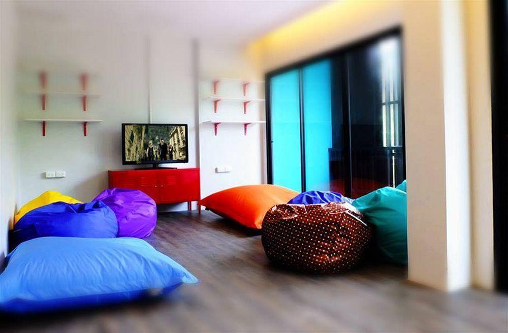 Oyo 1074 Fin Hostel Kata-part Kültér fotó